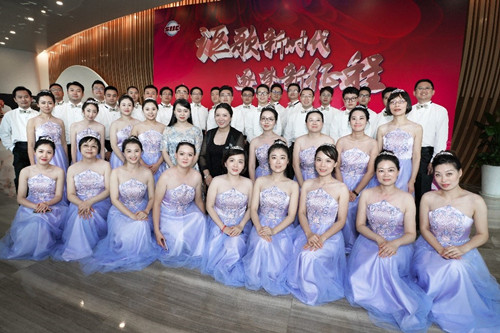 上实金服获集团“迎国庆”职工歌会比赛银奖2.jpg